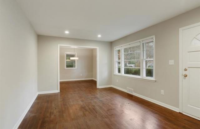 1168 Ivy Court Gallery 3