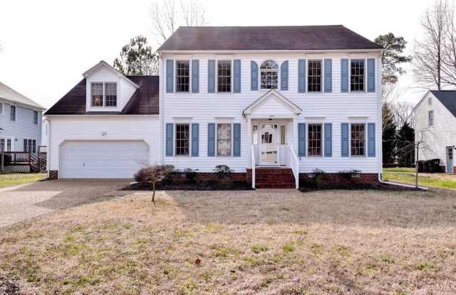 Spacious and Updated Yorktown Home photos photos