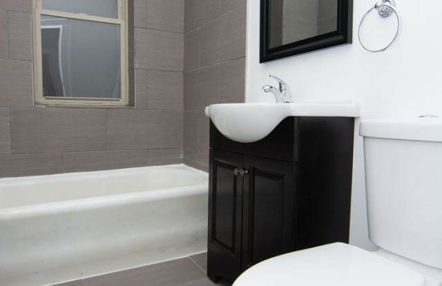 7643 South East End Ave photos photos