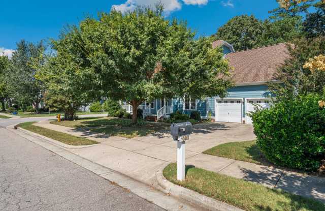 Newly Updated House in Falls River Neighborhood Gallery 3