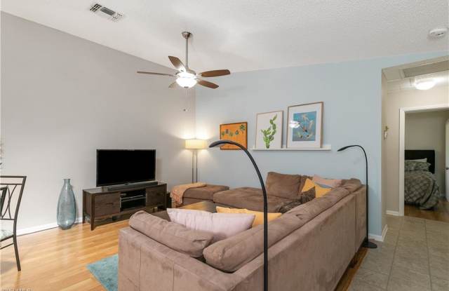 15534 Crystal Lake Drive - 1 Gallery 2