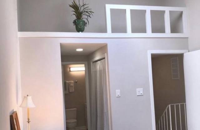 9753 HELLINGLY PL #19 Gallery 4