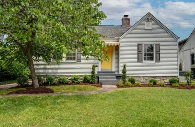 Welcome to your perfect rental in the heart of Green Hills! photos photos