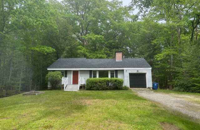 3BD/1BA Single Family Home in Westbrook - Available Now photos photos 3BD/1BA Single Family Home in Westbrook - Available Now photos photos
