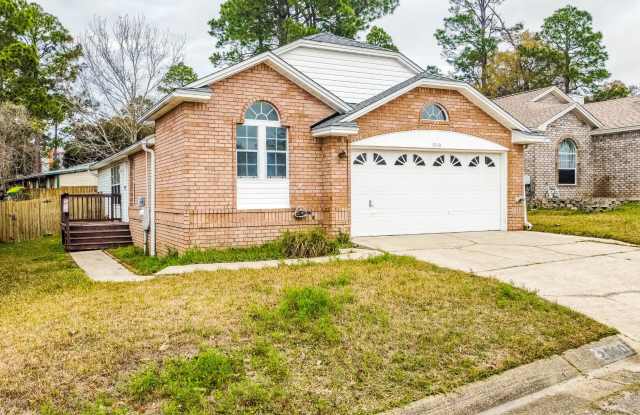 2060 Cambridge Circle photos photos