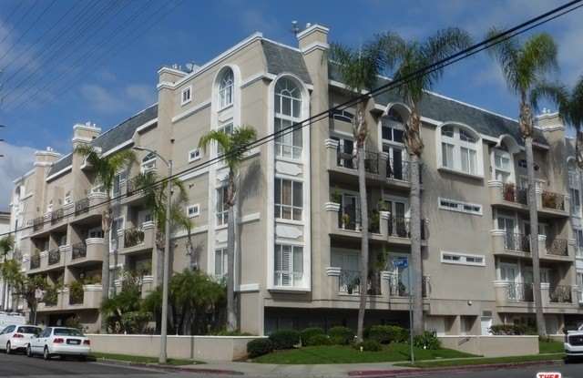 11855 GOSHEN AVE - 11855 Goshen Avenue, Los Angeles, CA 90049