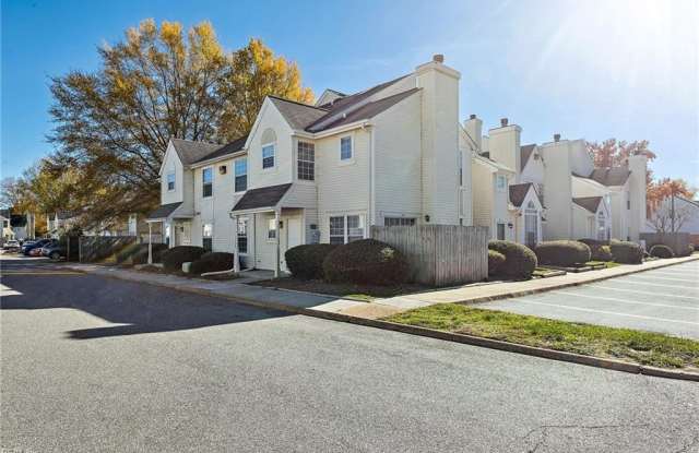 325 Lees Mill Drive photos photos