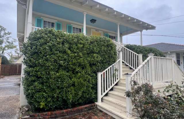 4 Bedroom Unit off of State St! photos photos 4 Bedroom Unit off of State St! photos photos