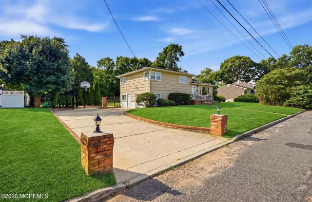 38 Hilltop Road Gallery 2