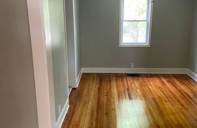 1144 Pine Lane Gallery 3
