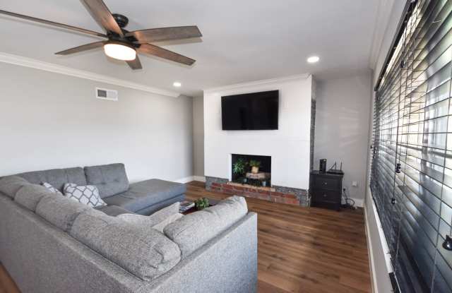Available long term rental in Imperial Beach Gallery 4