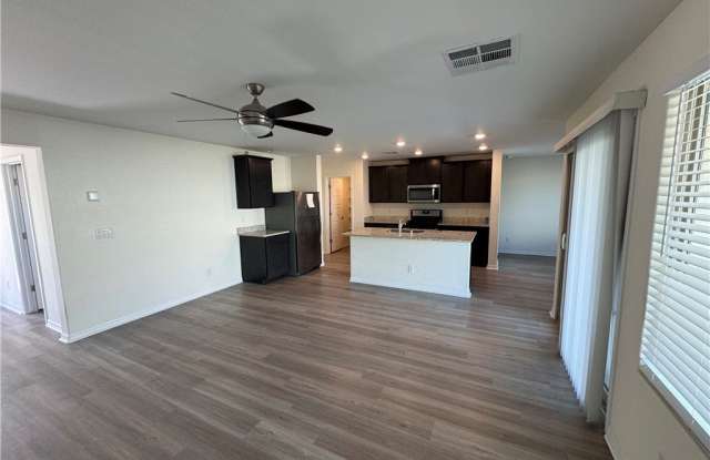4929 Finca Street Gallery 3
