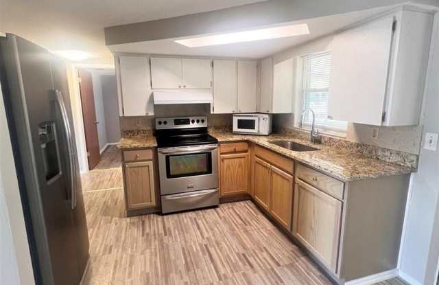 9910 LAKE CHRISE Lane Gallery 2