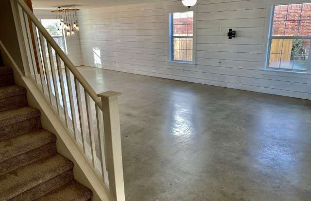 421 Boone Valley Drive Gallery 2