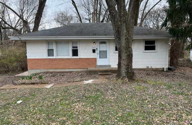 624 Wesley | 4 Bed 1 Bath photos photos