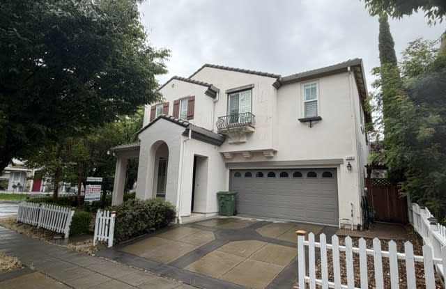 132 McDermott Avenue photos photos