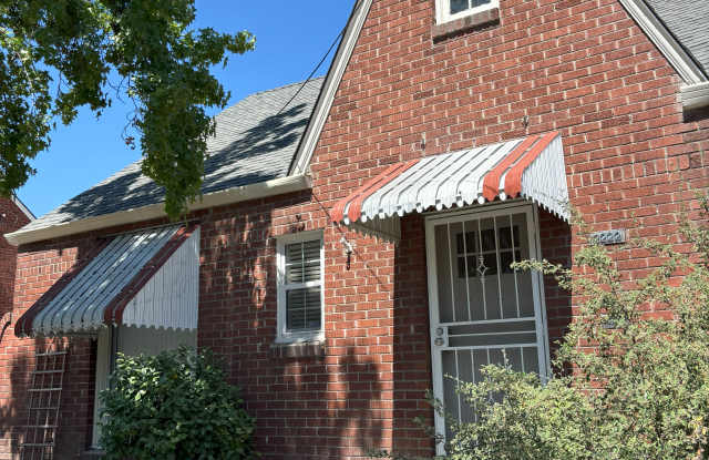 2222 Allston Way photos photos