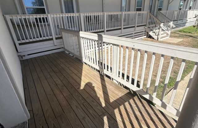 902 Howard Avenue photos photos