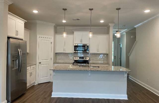 Townhome 3 Bedroom, Office in Bluffton at Washington Square Gallery 3
