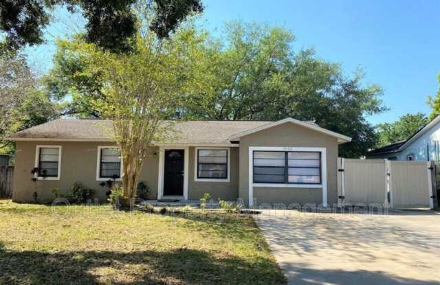 14122 Newcomb Ave photos photos