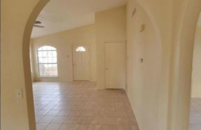 12492 Wendy Reed Rental! photos photos
