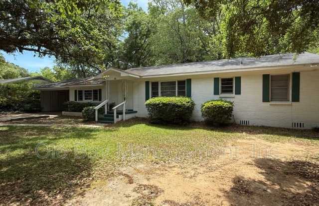 132 General Bullard Ave photos photos