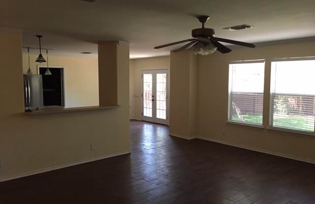 9027 Veranda Ct Gallery 3