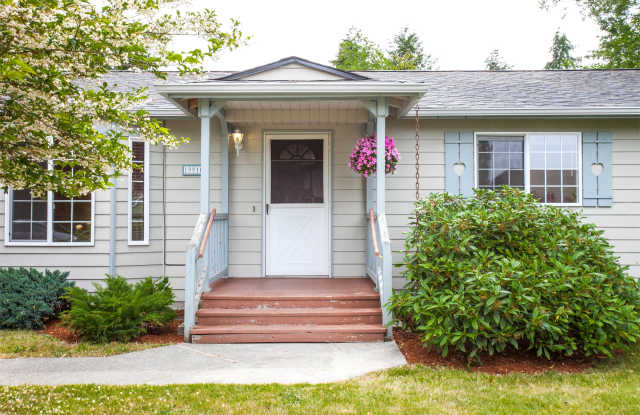 19910 Mosjon Circle NE Gallery 3