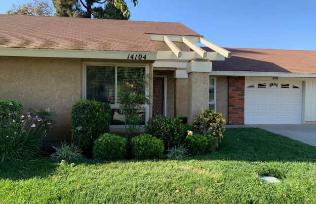 Updates Now Happening, in a beautiful El Dorado Model - 14104 Village 14, Camarillo, CA 93012