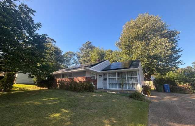 115 CHAPEL AVE. E photos photos