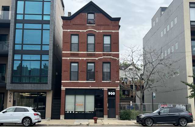 900 North Ashland Avenue photos photos