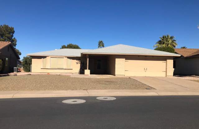 Lovely Home in 45+ Active Adult Community of Leisure World. Available April 2025 ongoing! photos photos
