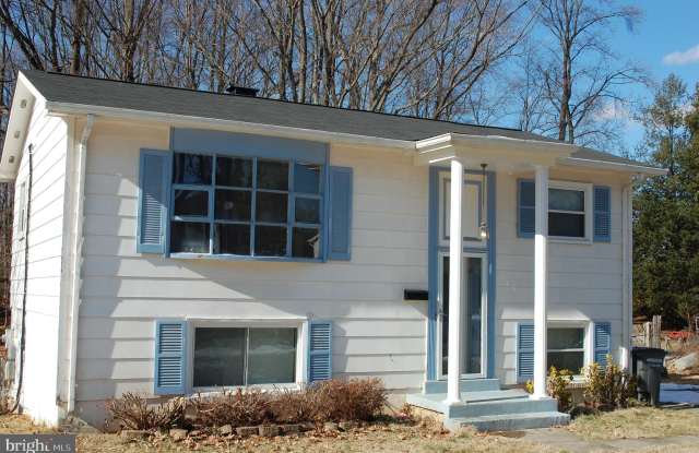 14206 FULLERTON ROAD - 14206 Fullerton Road, Dale City, VA 22193