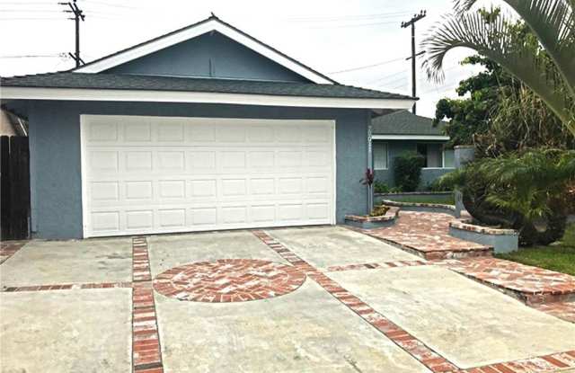 20011 Shorewood - 20011 Shorewood Circle, Huntington Beach, CA 92646