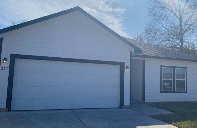 287 County Rd 5102L ***Ask about our No Cash Security Deposit Option*** - 287 County Road-5102L, Liberty County, TX 77327