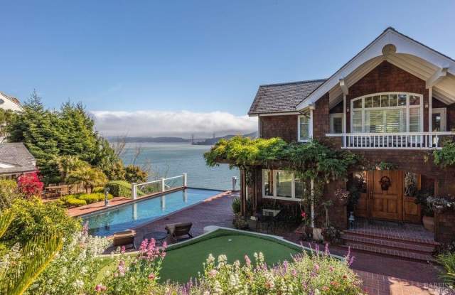 335 Golden Gate Avenue photos photos