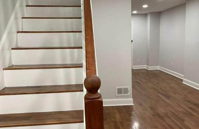 3606 MANCHESTER Avenue Gallery 2