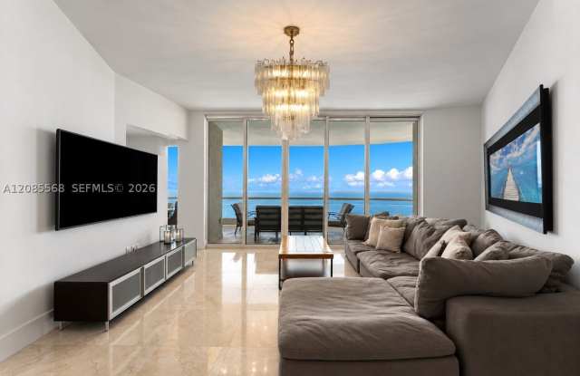 16047 Collins Ave Gallery 3
