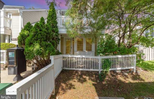 2823 S WAKEFIELD Street unit: C - 2823 South Wakefield Street, Arlington, VA 22206