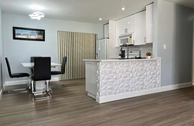 9152 Birmingham Drive Gallery 2