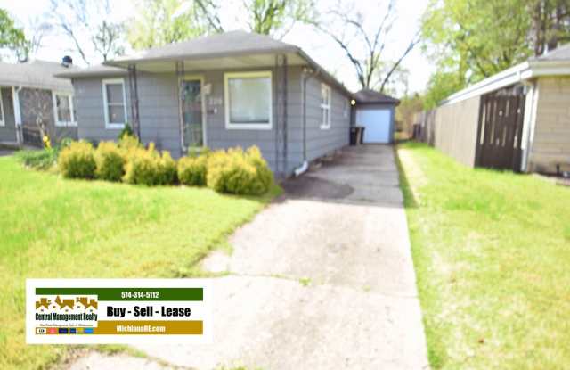 3 bedroom 2 bath ranch style home in South Bend IN photos photos