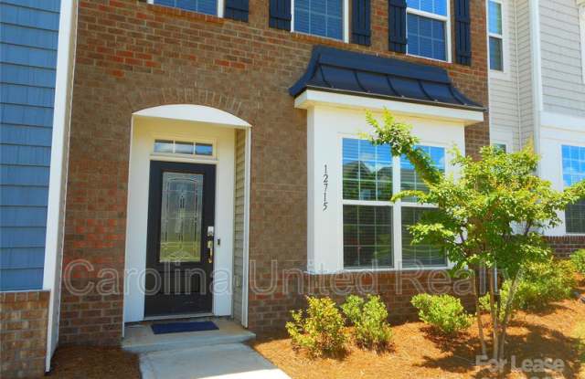 12715 Wandering Brook Dr Gallery 2