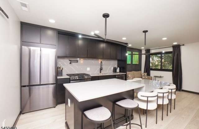 20 Augusta Dr Gallery 2