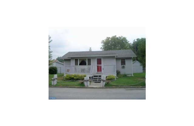 239 J STREET - 239 J Street, Carneys Point, NJ 08069
