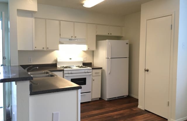 4905 Merritt Circle photos photos