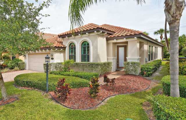 Walk to the ocean! photos photos