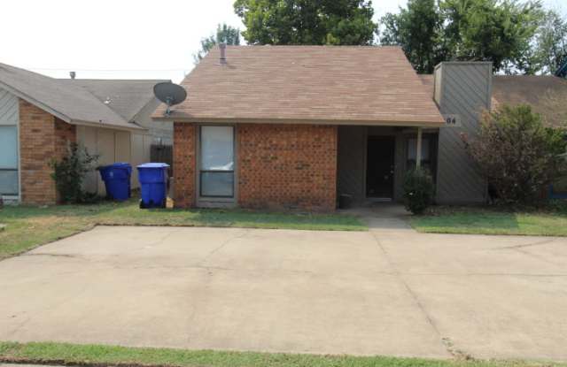 1804 Southcrest Dr Gallery 1