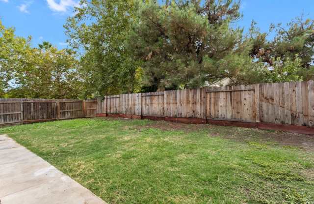 Remodelled , Move in Ready, Single Story House photos photos
