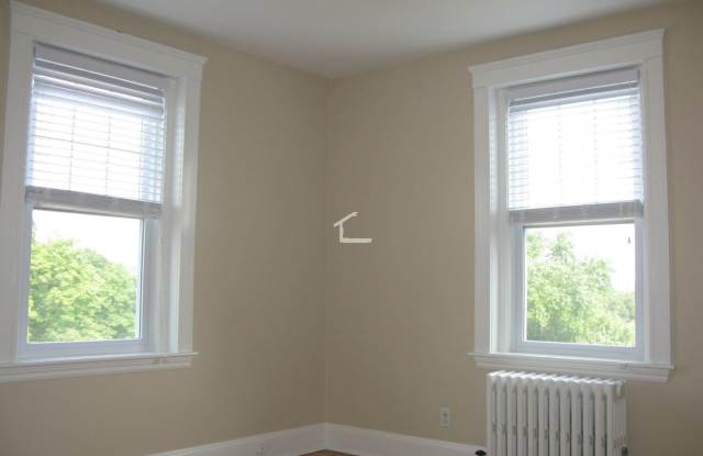 2041 Commonwealth Ave #15O Boston MA 02135 Gallery 3