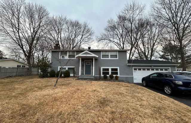 47 University Heights Drive photos photos